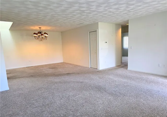 Photo 4 of Condo for sale at 732 Manomet Ct #732, Warwick, RI 02886 | MLS# 1426664 | Listing updated on 2026-10-22