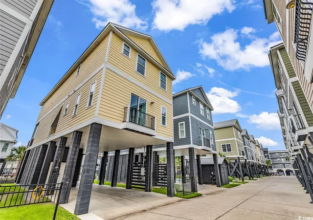 Photo 1 of Sale Pending at 156 Garden City Retreat Dr, Garden City Beach, SC 29576 | MLS# 2520803 | Listing updated on 2026-09-13