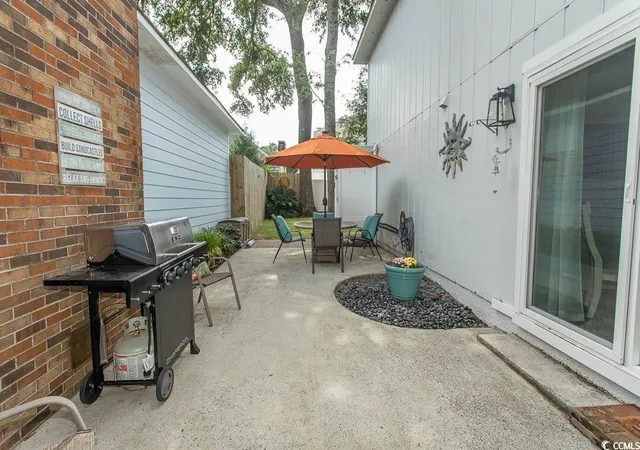 Photo 3 of Single family home for sale at 506 B Rosemary Ln, North Myrtle Beach, SC 29582 | MLS# 2521873 | Listing updated on 2026-09-10