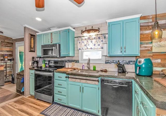 Photo 3 of Manufactured home for sale at 3272 Lyndon Dr, Little River, SC 29566 | MLS# 2524064 | Listing updated on 2026-09-08