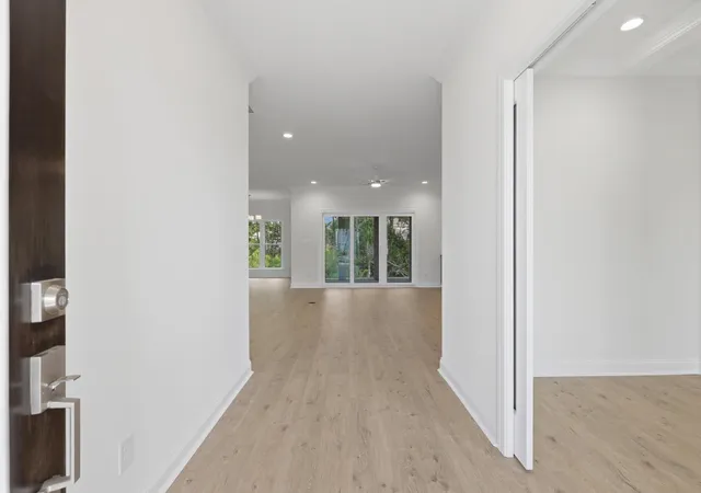 Photo 4 of Single family home for sale at 903 Inlet View Dr, North Myrtle Beach, SC 29582 | MLS# 2524561 | Listing updated on 2026-09-10