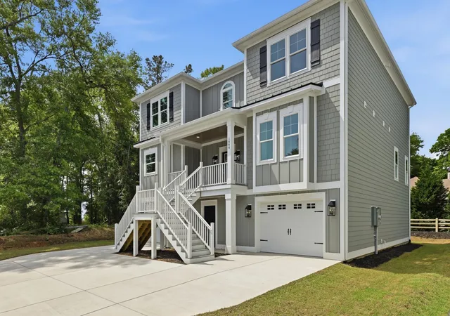 Photo 2 of Single family home for sale at 1000 Inlet View Dr, North Myrtle Beach, SC 29582 | MLS# 2524616 | Listing updated on 2026-09-10