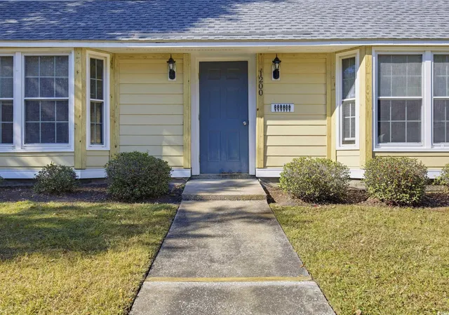 Listing Photo 4 - Condo for sale in building located at 1200 Benna Dr, Myrtle Beach, SC 29577 - Unit #1C