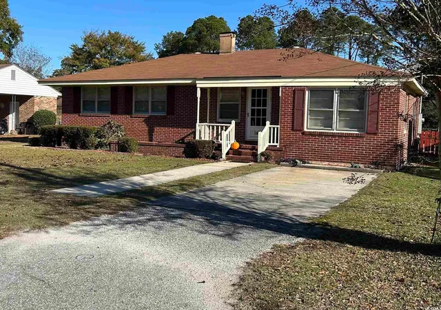 Photo 2 of Single family home for sale at 1411 E Harrison St, Dillon, SC 29536 | MLS# 2527472 | Listing updated on 2026-09-08
