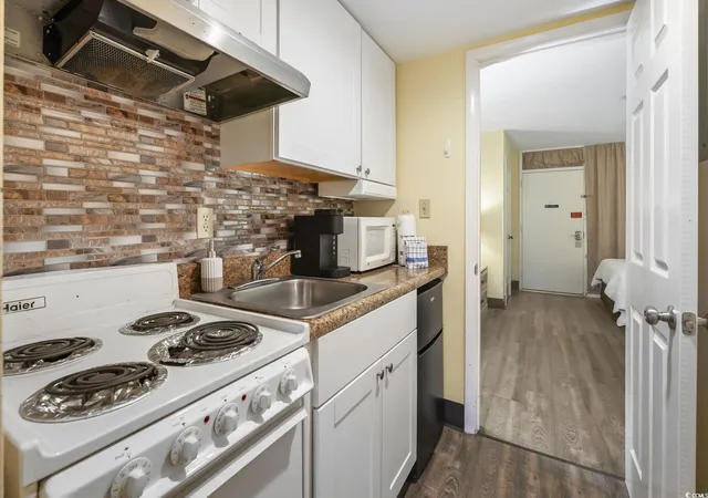 Photo 3 of Condo for sale at 210 75th Avenue N #4032, Myrtle Beach, SC 29572 | MLS# 2528695 | Listing updated on 2026-09-14