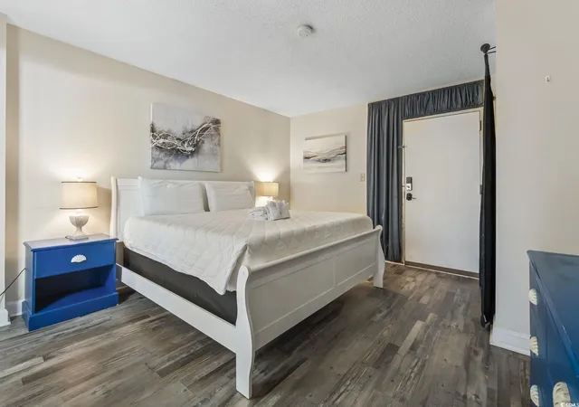 Photo 4 of Condo for sale at 210 75th Avenue N #4033, Myrtle Beach, SC 29572 | MLS# 2528699 | Listing updated on 2026-09-14