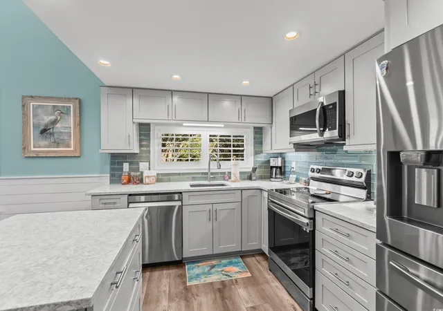 Listing Photo 4 - Condo for sale in building located at 304 Cumberland Ter Dr, Myrtle Beach, SC 29572 - Unit #2-F