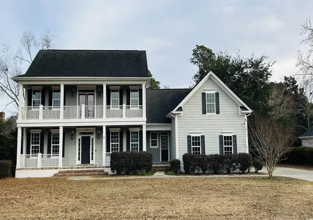 Photo 3 of Single family home for sale at 5908 Country Clb Dr, Myrtle Beach, SC 29577 | MLS# 2529749 | Listing updated on 2026-09-04