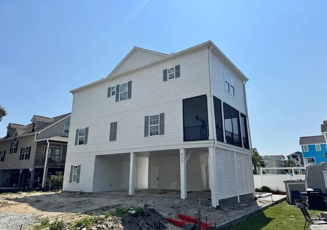 Photo 1 of Single family home for sale at 913 S Dogwood Dr, Myrtle Beach, SC 29575 | MLS# 2529895 | Listing updated on 2026-09-08