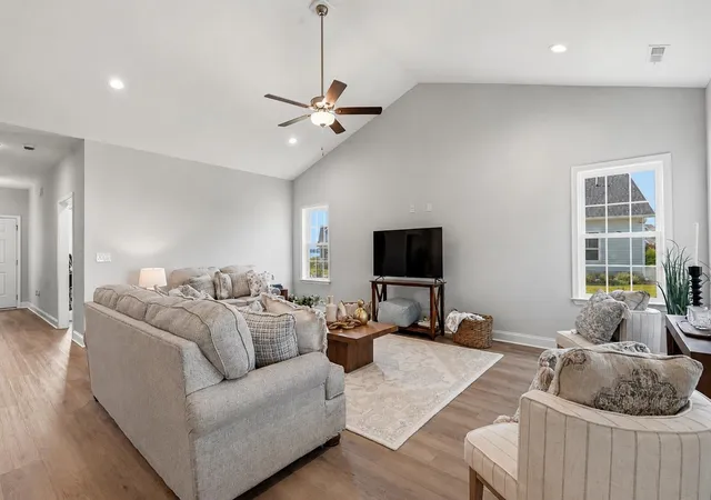 Photo 2 of Sale Pending at 302 Chaff Ct, Georgetown, SC 29440 | MLS# 2602230 | Listing updated on 2026-09-24