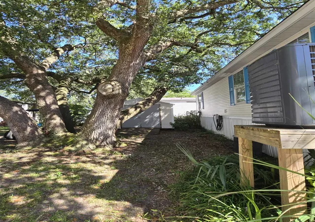 Photo 3 of Sale Pending at 337 Clam Shell Cir, Murrells Inlet, SC 29576 | MLS# 2603540 | Listing updated on 2026-09-20