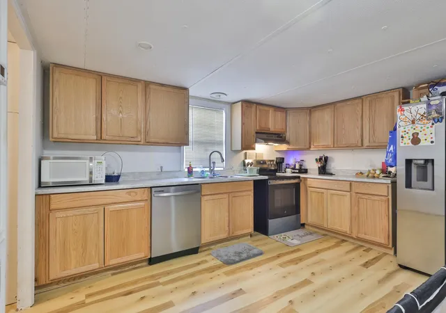 Photo 3 of Manufactured home for sale at 78 Dove St, Georgetown, SC 29440 | MLS# 2604996 | Listing updated on 2026-09-11