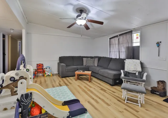 Photo 4 of Manufactured home for sale at 78 Dove St, Georgetown, SC 29440 | MLS# 2604996 | Listing updated on 2026-09-11