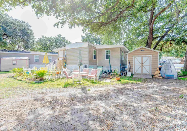 Photo 3 of Manufactured home for sale at 320 Clam Shell Cir, Murrells Inlet, SC 29576 | MLS# 2605205 | Listing updated on 2026-09-08