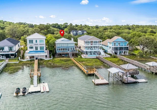 Photo 3 of Single family home for sale at 3111 1st Avenue S, Murrells Inlet, SC 29576 | MLS# 2605257 | Listing updated on 2026-09-03