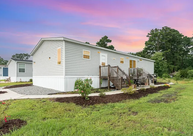 Photo 1 of Manufactured home for sale at 123 Shetland Woods Dr, Myrtle Beach, SC 29577 | MLS# 2605289 | Listing updated on 2026-09-14