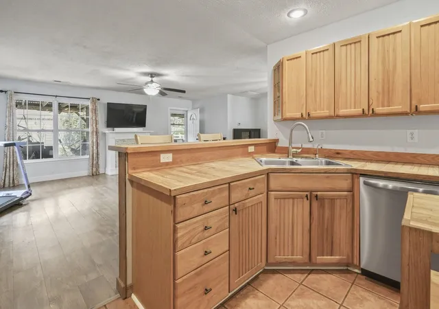 Photo 4 of Single family home for sale at 4040 Longleaf Ln, Murrells Inlet, SC 29576 | MLS# 2605367 | Listing updated on 2026-09-06