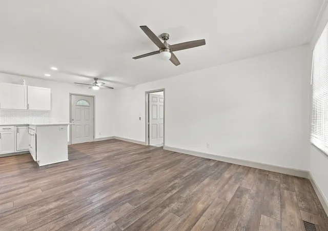 Photo 3 of Single family home for sale at 2806 Nursery Rd, Conway, SC 29526 | MLS# 2605515 | Listing updated on 2026-09-01