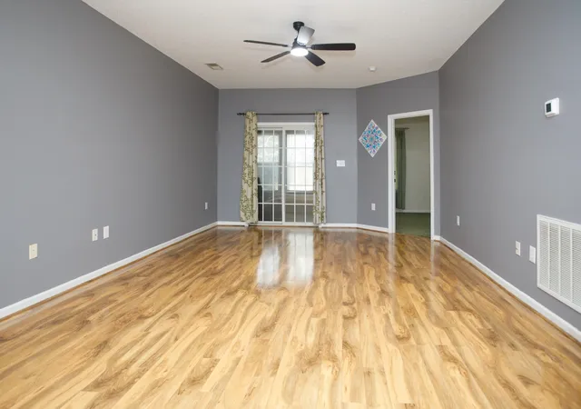 Listing Photo 4 - Condo for sale in building located at 160 Lazy Willow Ln, Myrtle Beach, SC 29588 - Unit #103