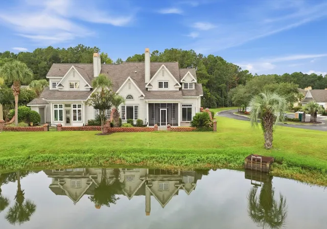 Photo 3 of Condo for sale at 42 Courtyard Cir #26, Pawleys Island, SC 29585 | MLS# 2606461 | Listing updated on 2026-09-12