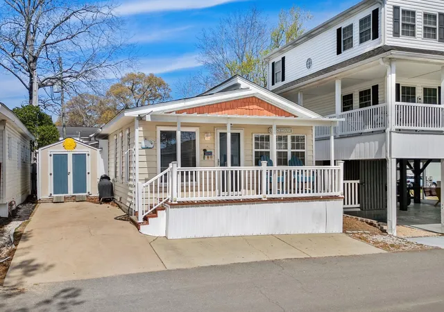 Photo 3 of Manufactured home for sale at 6001 S   5604 Kings Hwy, Myrtle Beach, SC 29575 | MLS# 2607286 | Listing updated on 2026-09-12
