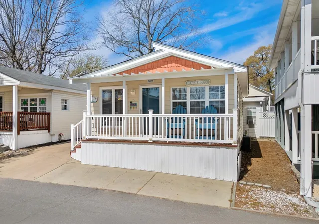 Photo 3 of Manufactured home for sale at 6001 S - 5604 Kings Hwy, Myrtle Beach, SC 29575 | MLS# 2607286 | Listing updated on 2026-09-12