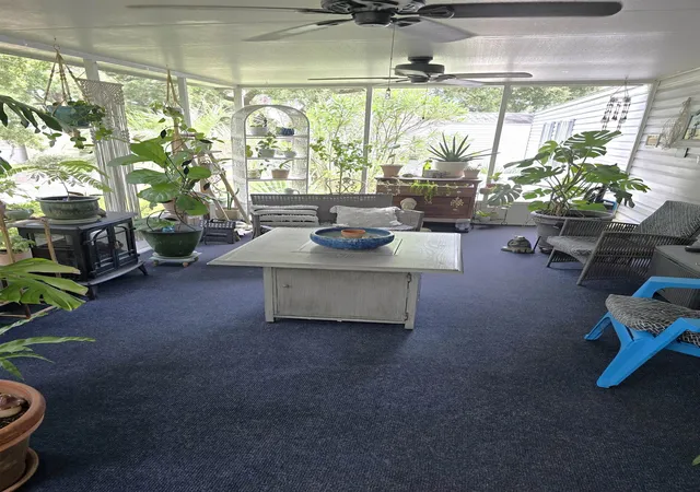 Photo 4 of Manufactured home for sale at 322 Yucca Cir, Murrells Inlet, SC 29576 | MLS# 2607296 | Listing updated on 2026-09-08