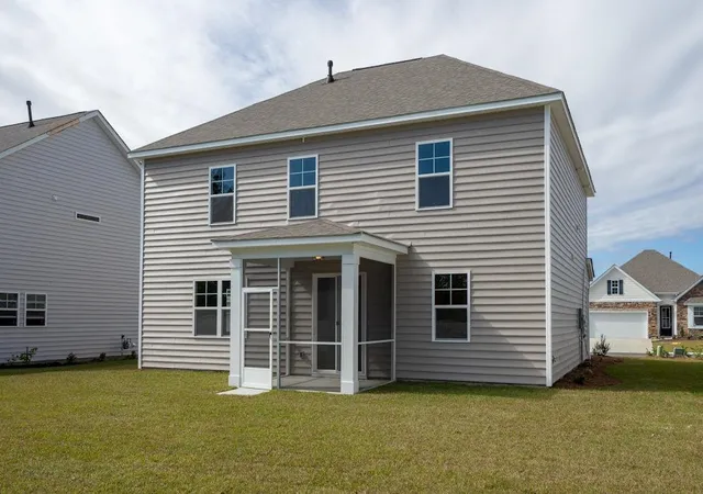 Photo 2 of Single family home for sale at 2109 Eloise Ln, Conway, SC 29526 | MLS# 2607642 | Listing updated on 2026-09-17