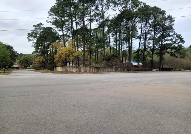 Photo 3 of Single family home for sale at 8110 Bay Ln, Myrtle Beach, SC 29588 | MLS# 2607669 | Listing updated on 2026-09-08