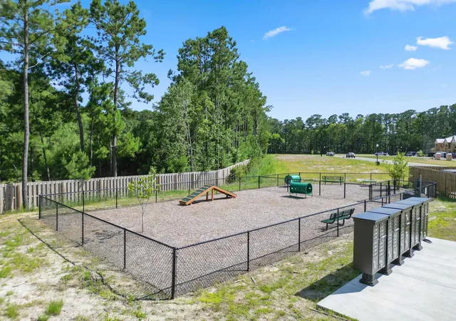 Photo 4 of Townhouse for sale at 836 Palm Frond Way #34, Calabash, NC 28467 | MLS# 2607822 | Listing updated on 2026-09-02
