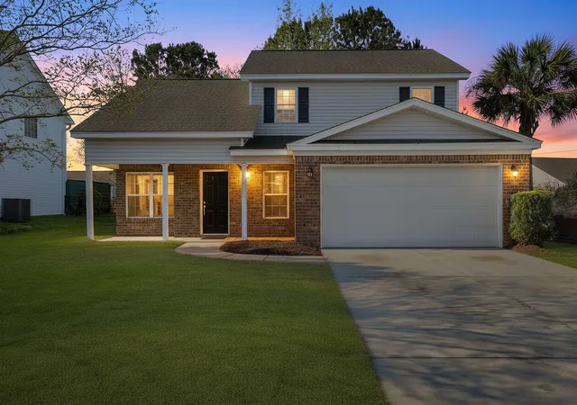 Photo 2 of Single family home for sale at 104 Molinia Dr, Murrells Inlet, SC 29576 | MLS# 2607849 | Listing updated on 2026-09-14