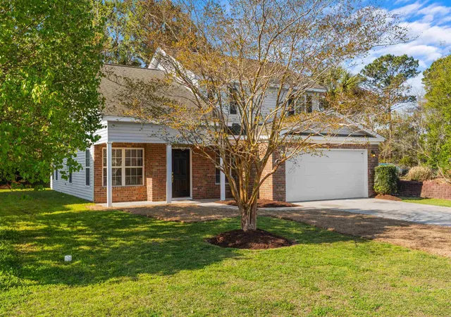 Photo 3 of Single family home for sale at 104 Molinia Dr, Murrells Inlet, SC 29576 | MLS# 2607849 | Listing updated on 2026-09-14