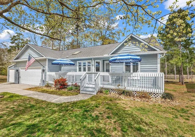 Photo 2 of Single family home for sale at 2214 Dykman Cir, Little River, SC 29566 | MLS# 2607900 | Listing updated on 2026-09-08