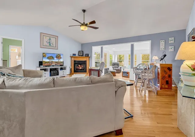 Photo 4 of Single family home for sale at 2214 Dykman Cir, Little River, SC 29566 | MLS# 2607900 | Listing updated on 2026-09-08