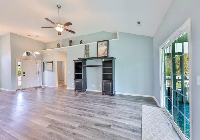 Photo 2 of Single family home for sale at 2804 Grassland Ln, Georgetown, SC 29440 | MLS# 2607928 | Listing updated on 2026-09-24