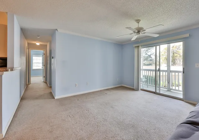 Listing Photo 4 - Condo for sale in building located at 3795 Hitchcock Wy, Myrtle Beach, SC 29577 - Unit #623