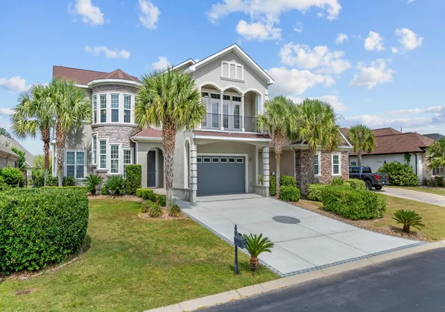 Photo 1 of Single family home for sale at 914 Bluffview Dr, Myrtle Beach, SC 29579 | MLS# 2608755 | Listing updated on 2026-09-09