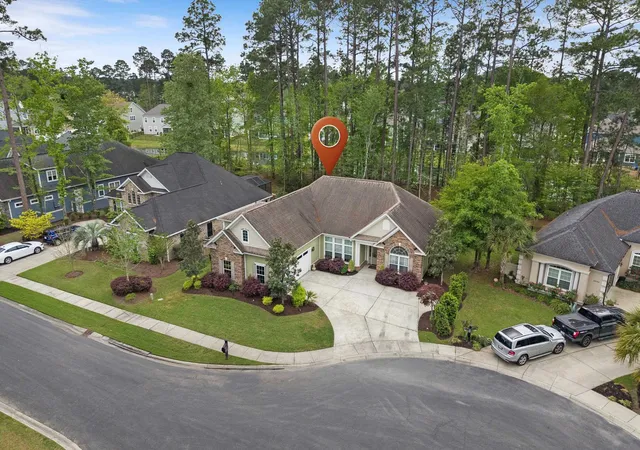 Photo 3 of Single family home for sale at 2851 Mcleod Ln, Myrtle Beach, SC 29588 | MLS# 2609015 | Listing updated on 2026-09-07