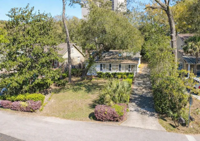 Photo 1 of Single family home for sale at 5516 Springs Ave, Myrtle Beach, SC 29577 | MLS# 2609163 | Listing updated on 2026-09-08