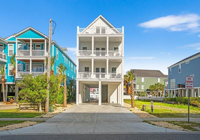 Photo 1 of Single family home for sale at 1211 N Waccamaw Dr, Murrells Inlet, SC 29576 | MLS# 2609208 | Listing updated on 2026-10-05