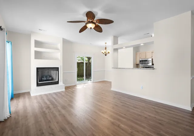 Photo 3 of Single family home for sale at 9673 Kings Grant Dr, Murrells Inlet, SC 29576 | MLS# 2609351 | Listing updated on 2026-09-12