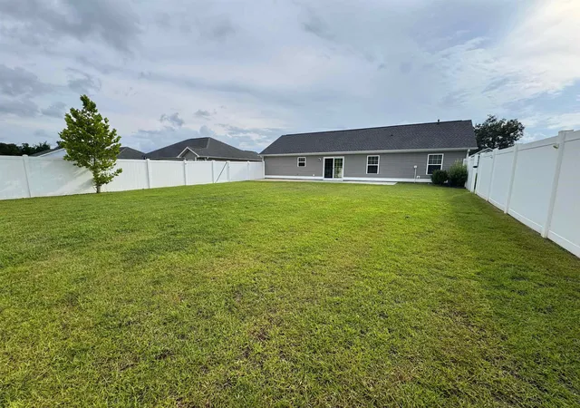 Photo 3 of Single family home for sale at 3120 Belgrove Ln, Conway, SC 29526 | MLS# 2609449 | Listing updated on 2026-10-01