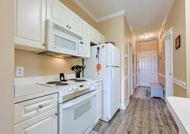 Listing Photo 5 - Condo for sale in building located at 695 Riverwalk Dr, Myrtle Beach, SC 29579 - Unit #202