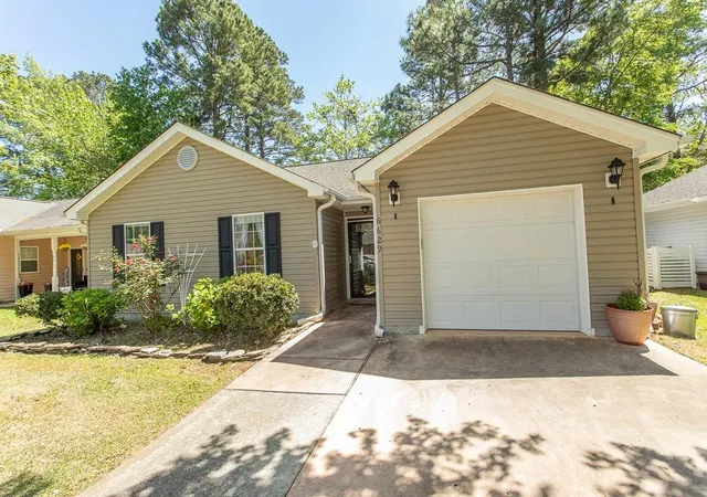 Photo 3 of Single family home for sale at 6629 W Sweetbriar Trl, Myrtle Beach, SC 29588 | MLS# 2609551 | Listing updated on 2026-09-04