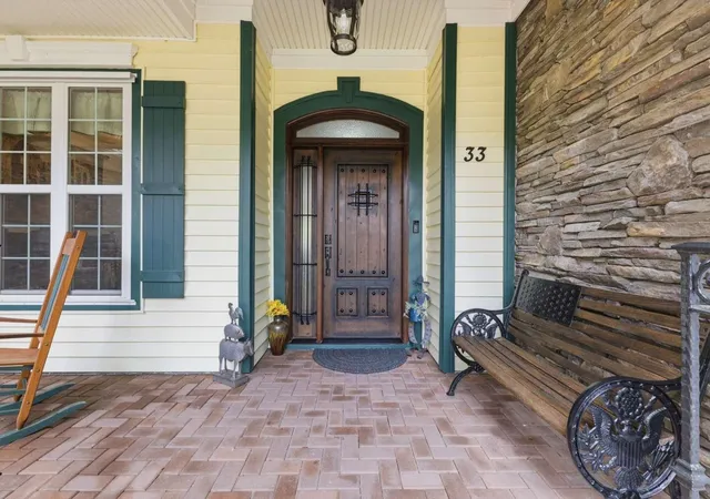 Photo 3 of Single family home for sale at 33 Deer Moss Ct, Pawleys Island, SC 29585 | MLS# 2609693 | Listing updated on 2026-09-15