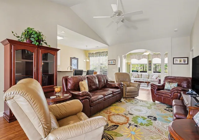 Photo 4 of Sale Pending at 836 Clarion Ct, Myrtle Beach, SC 29588 | MLS# 2609878 | Listing updated on 2026-09-16
