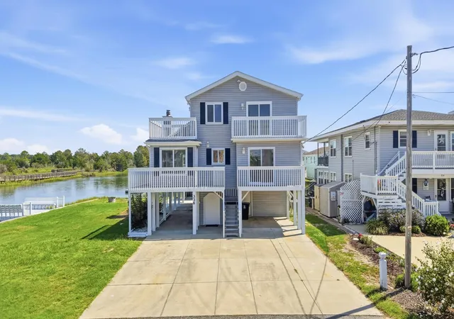 Photo 1 of Single family home for sale at 336 56th Avenue N, North Myrtle Beach, SC 29582 | MLS# 2609963 | Listing updated on 2026-10-05