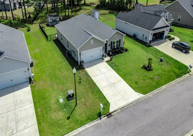 Photo 2 of Single family home for sale at 382 Long Meadow Dr, Loris, SC 29569 | MLS# 2610554 | Listing updated on 2026-09-22