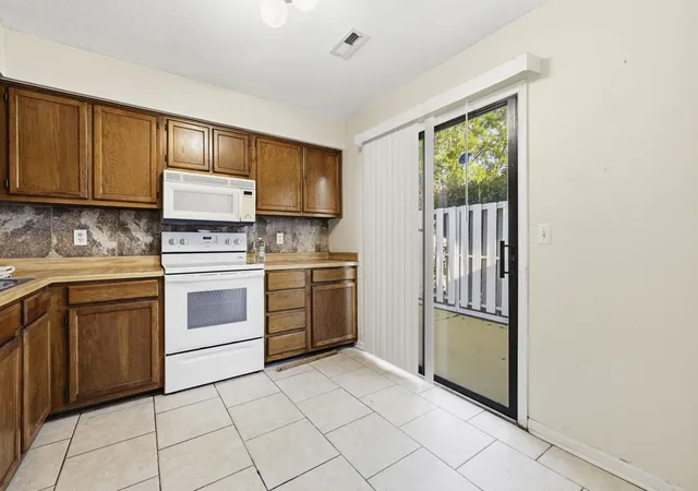 Photo 4 of Sale Pending at 1381 Turkey Ridge Rd #D, Myrtle Beach, SC 29575 | MLS# 2611081 | Listing updated on 2026-09-02