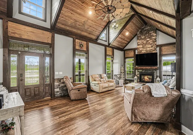 Photo 3 of Single family home for sale at 942 Meadow Dr, Loris, SC 29569 | MLS# 2611099 | Listing updated on 2026-08-31